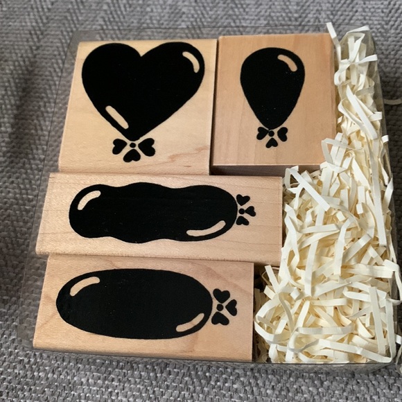 Balloon Happiness stamp set - Picture 2 of 5